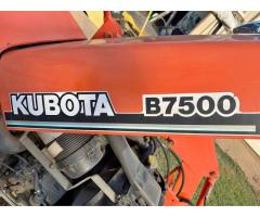 2002 Kubota b7500